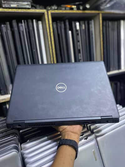 Dell latitude 5590