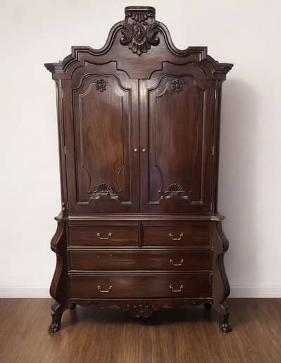 Solid Wood Wardrobe – Handcrafted Antique Style | Premium Quality