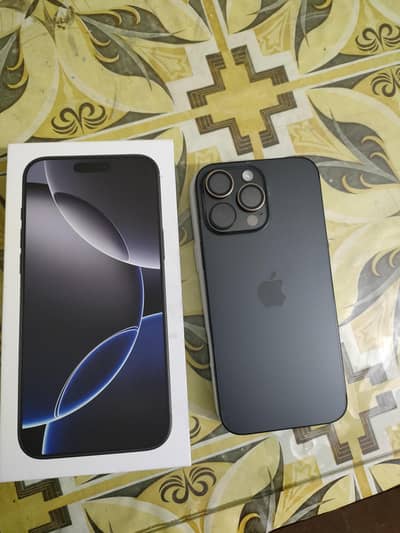 I phone 16 Pro Max 256 GB Black Titanium new condtion