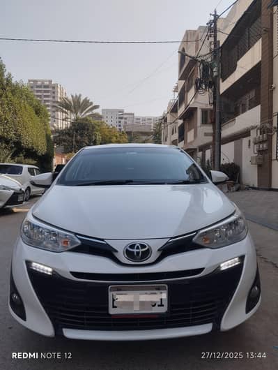 TOYOTA YARIS 1.5 ativ