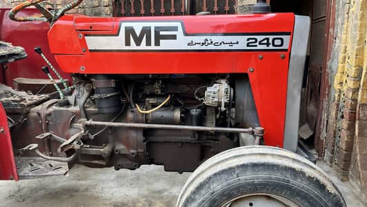 This tractor Totly ok engine is ok