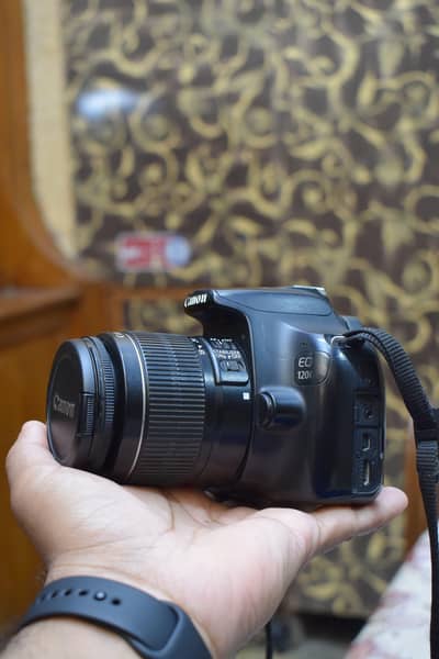 Canon 1200d with 18 55mm lens