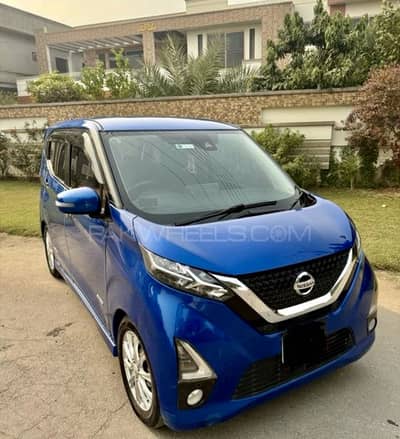 NISSAN DAYZ HIGHWAY STAR X PACKAGE S-HYBRID