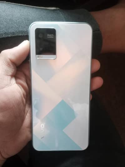 vivo Y21A 4GBRam 64GB memory