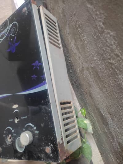 working condition instant gyser