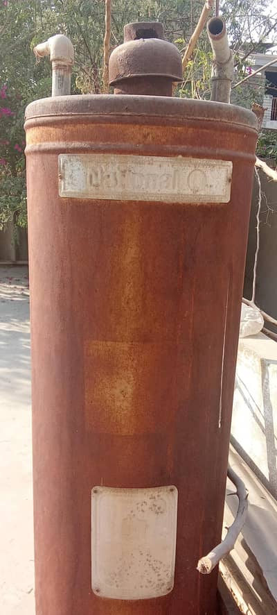 National geyser works perfectly Full size