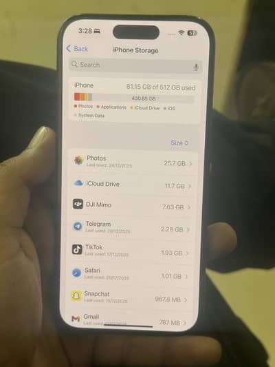 iPhone 15 pro 512 gb black