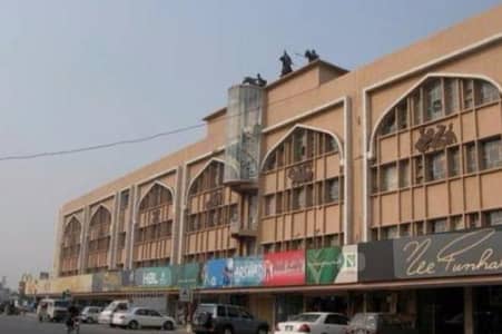 Need female staff for Fortress stadium Lahore,send CV,0316_1641306 .