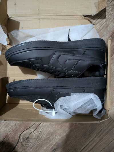 Nike Airforce Ones Black Size 43