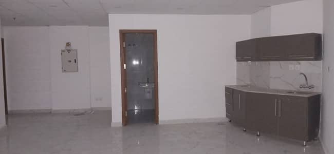 Brand New 565 Square Feet Office Available For Rent In Main Boulevard Gulberg Lahore!