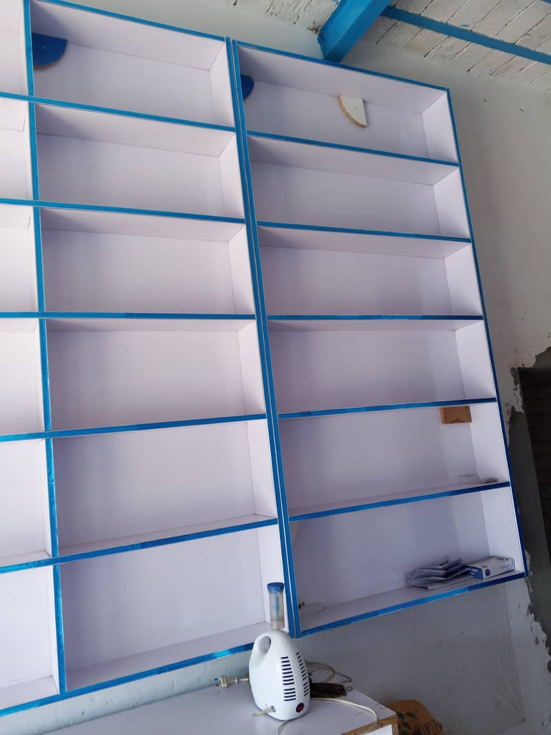 میڈیکل سٹور الماری 1