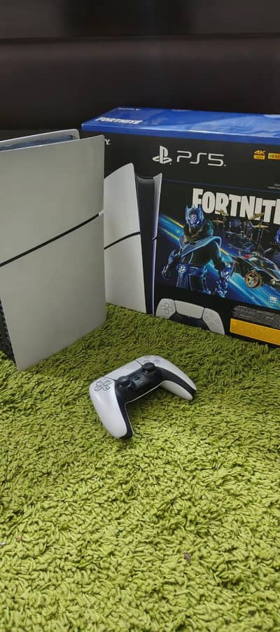 ps5 digital edition. 1 TB. just box open.