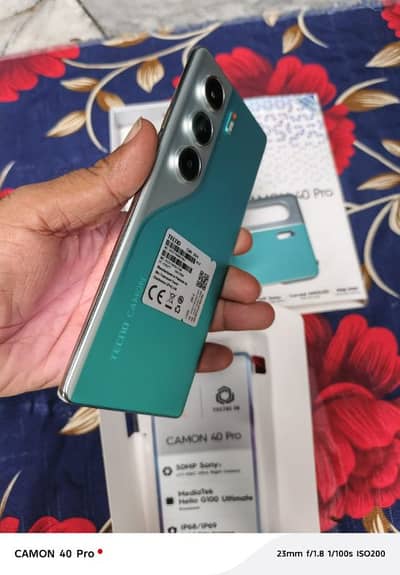 camon 40 Pro 16 ram 256rom contact my WhatsApp num 03242758478