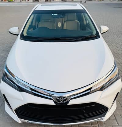 Toyota altis grande x 1.8 beige interior 2021