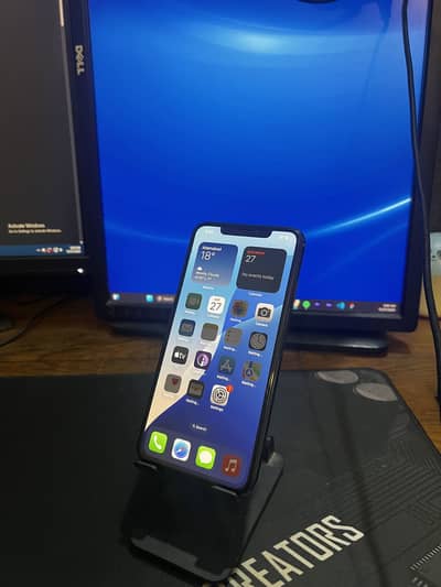 Iphone xs max factory unlocked non pta