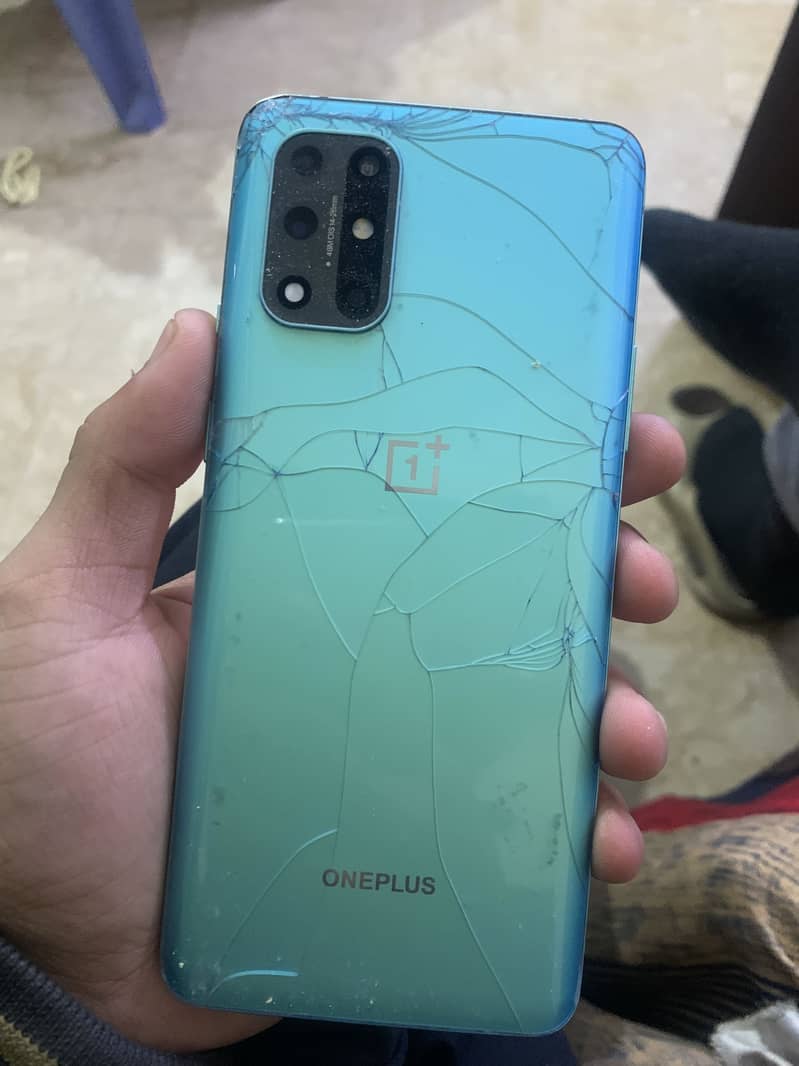 One plus 8t / patch 1