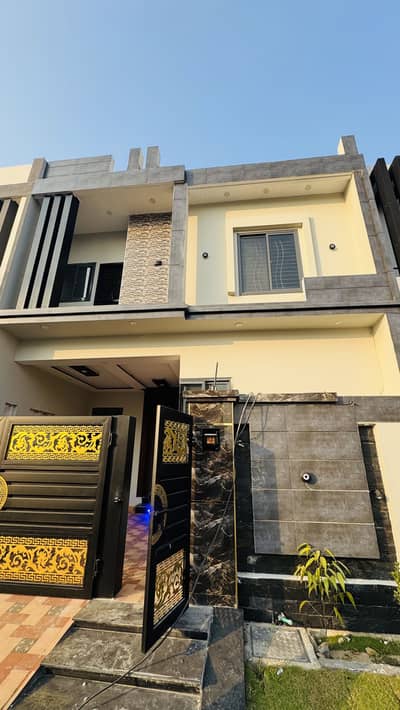 Double Storey New House Available For Rent In Sheikh Colony Sialkot