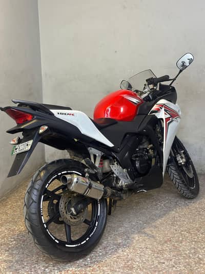 Honda Cbr 150 R original bike