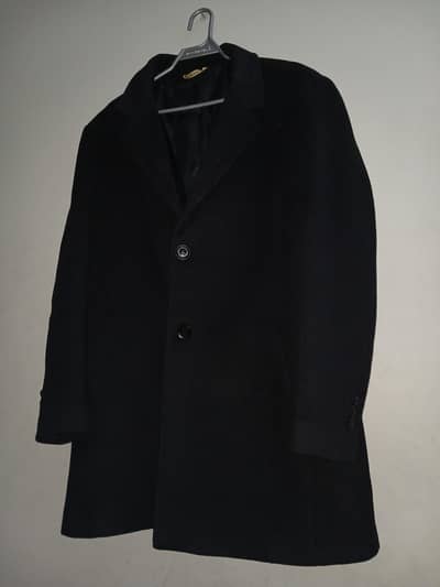 unisex blv coat half body.  condition used looks new. .