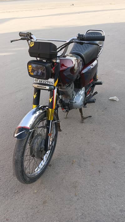 Honda CG 125 Model 2022/23>>[03/35/78/01/152]