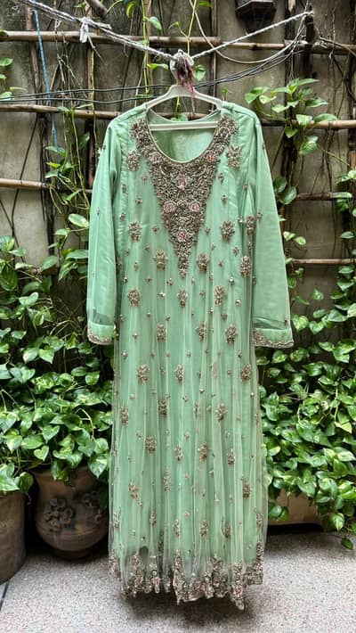 Preloved maxi | wedding dresses |Fancy Dresses | Part Wears.