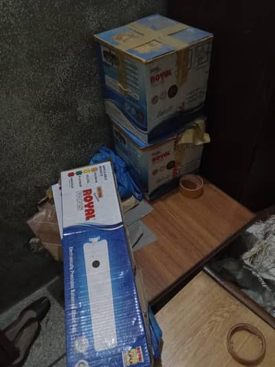 Royal deluxe ceiling fan