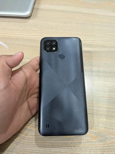 realme c21