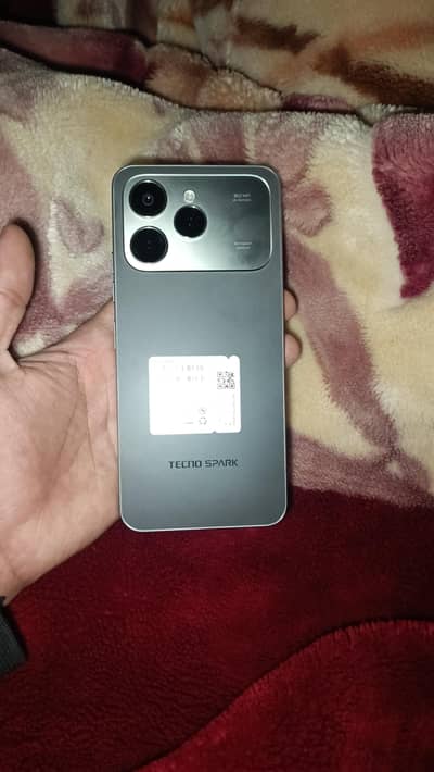 tecno spark 40