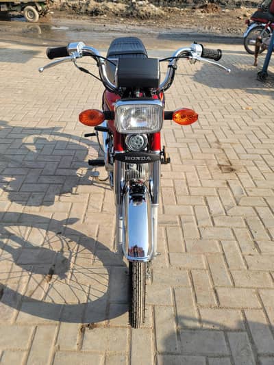 Honda CD70 2005 MODEL All Bike restoration 03008455331