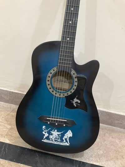 Used Acoustic Guitar – Originally from Falak Shabbir’s Studio