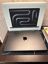 Apple Macbook Pro M2 - 16GB RAM, 512GB SSD