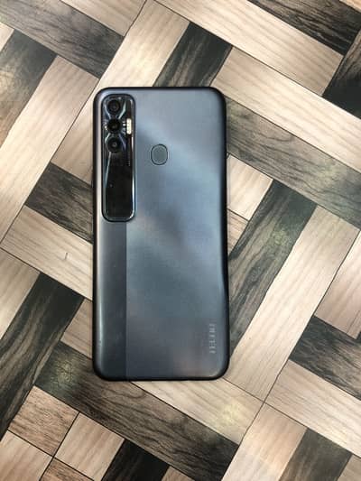 Techno Spark 7 Pro All ok Set 4/64 Gb