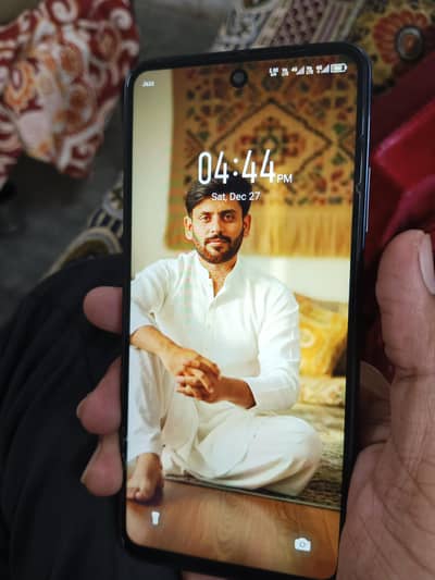 Infinix Hot 40i 8+8 128