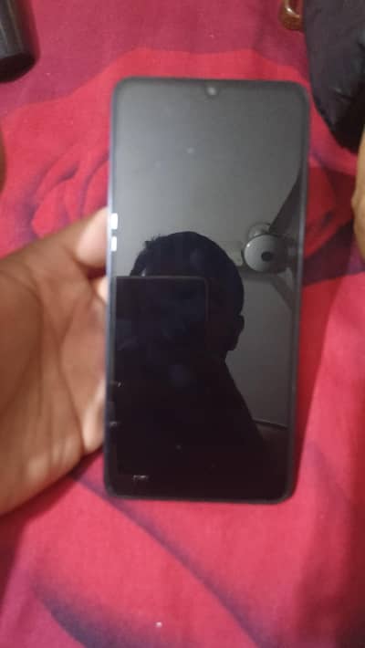 Samsung A06 (4/128) 3 months warranty