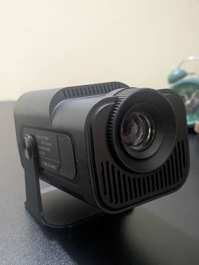1080p Mini Projector with Android Apps