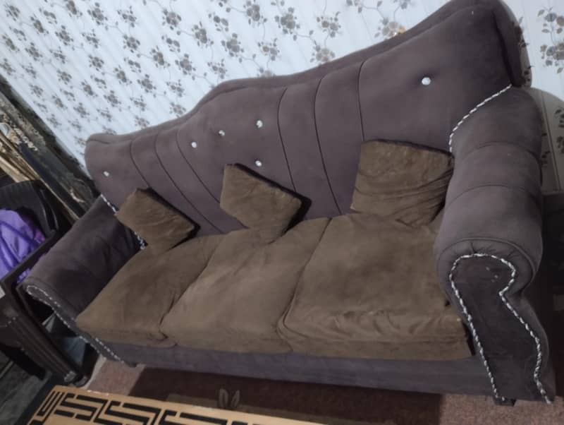 sofa set without table. 1
