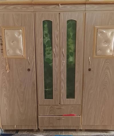 ful bedroom set urgent sale due to shifting serious buyer contect