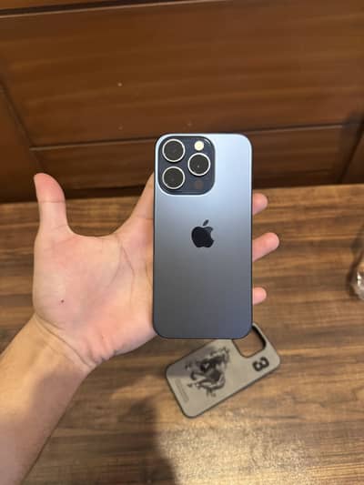 Iphone 15 pro 256gb factory unlock