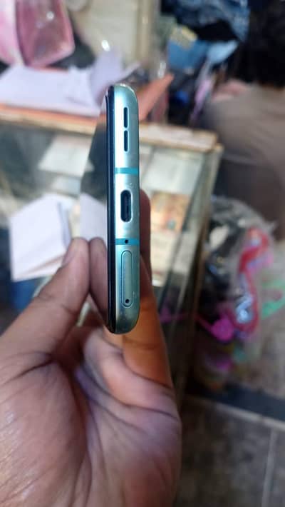 one plus 8t 12+4 256