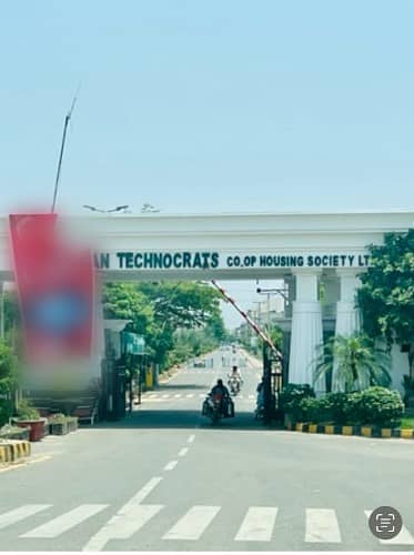 3 Marla Commercial Plot Urgent For Sale In Canal Garden Lahore