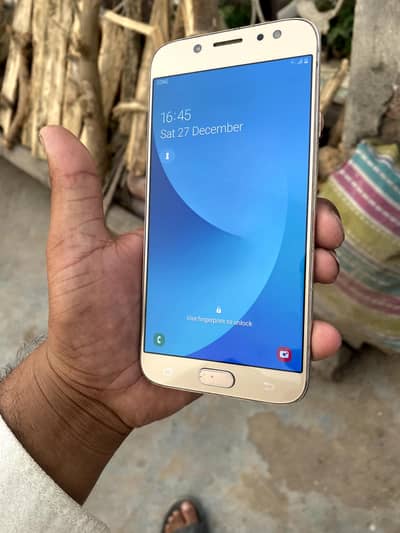 Samsung Galaxy J7 pro 3/32 official PTA