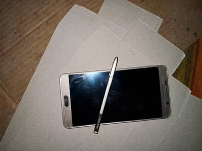 koi maala NAHI new ha mobile pen be sata ha