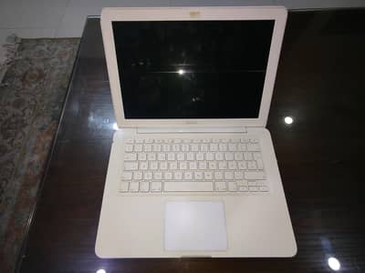 Old Macbook only parts working fine without harddisk