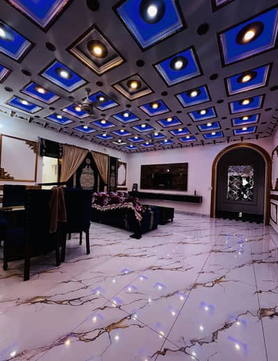 1 Kanal Very Beautiful Luxury House Urgent for Sale in Canal Garden Lahore