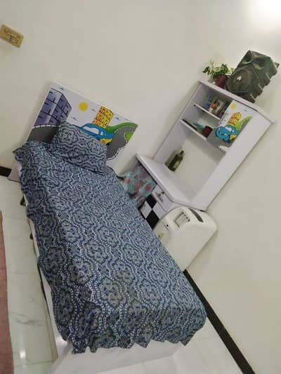 3 PCs bedroom set with mattress for sale