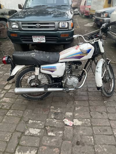Honda 125 2006 model