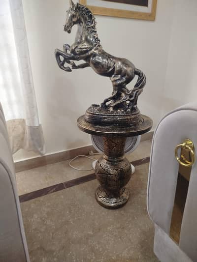 decoration horse with table