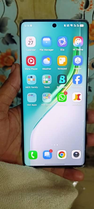 Tecno camon 40 pro minor break