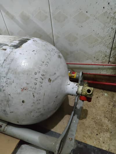 Gas cylinder kit Suzuki cultus efi genuine