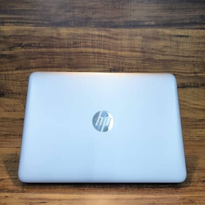 HP EliteBook 840 G4 | Core i5 7th Gen | 8GB RAM | 256GB SSD | 14″